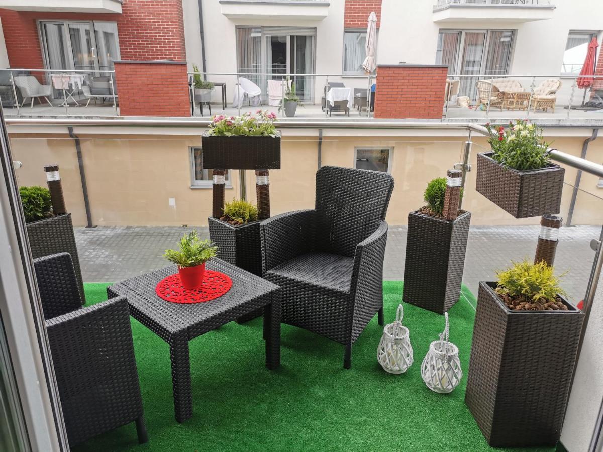 Apartament Ibiza Przy Plazy Rewal Exteriör bild